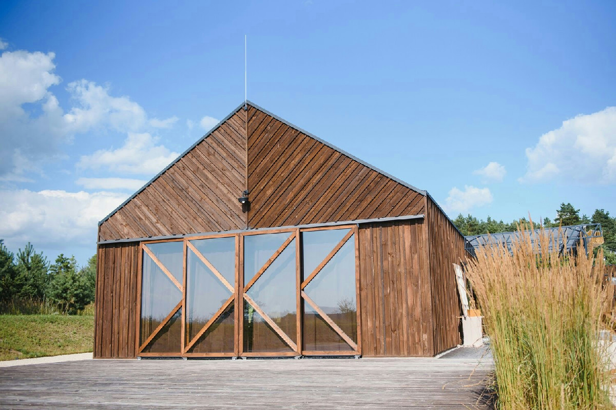 Se cerco un angolo di pace sulle colline, questo fienile restaurato mi incanta al primo sguardo
